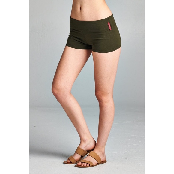 Basic Army Green Fold Over Yoga Shorts - Picture 4 of 6